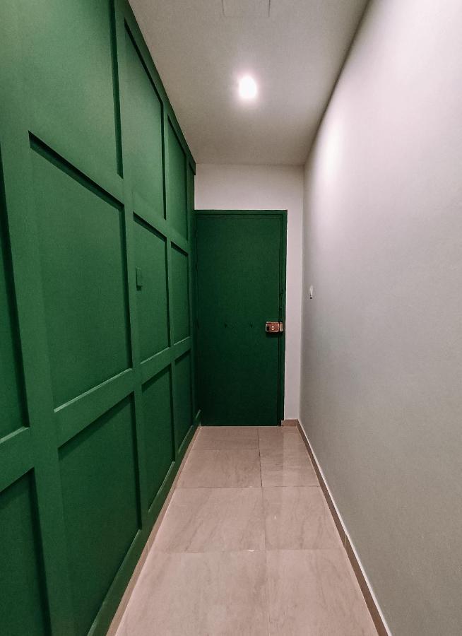 The Green Apartment Ларнака Экстерьер фото